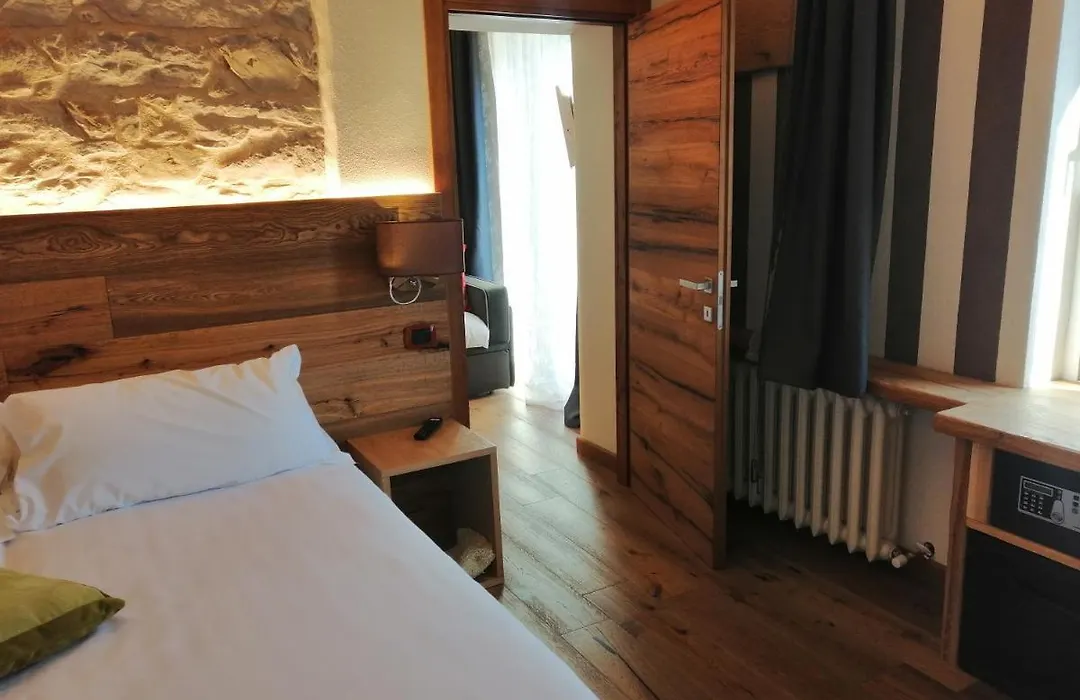 Firenze Hotel Suite & Spa-1